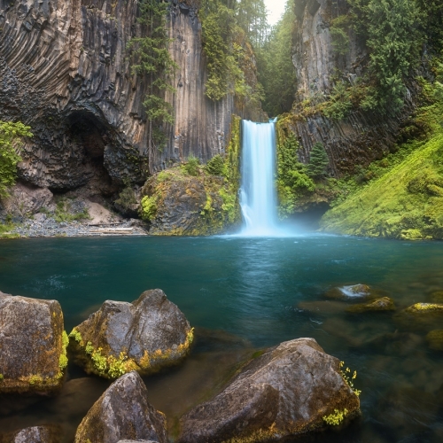 Toketee Falls, Oregon, USA